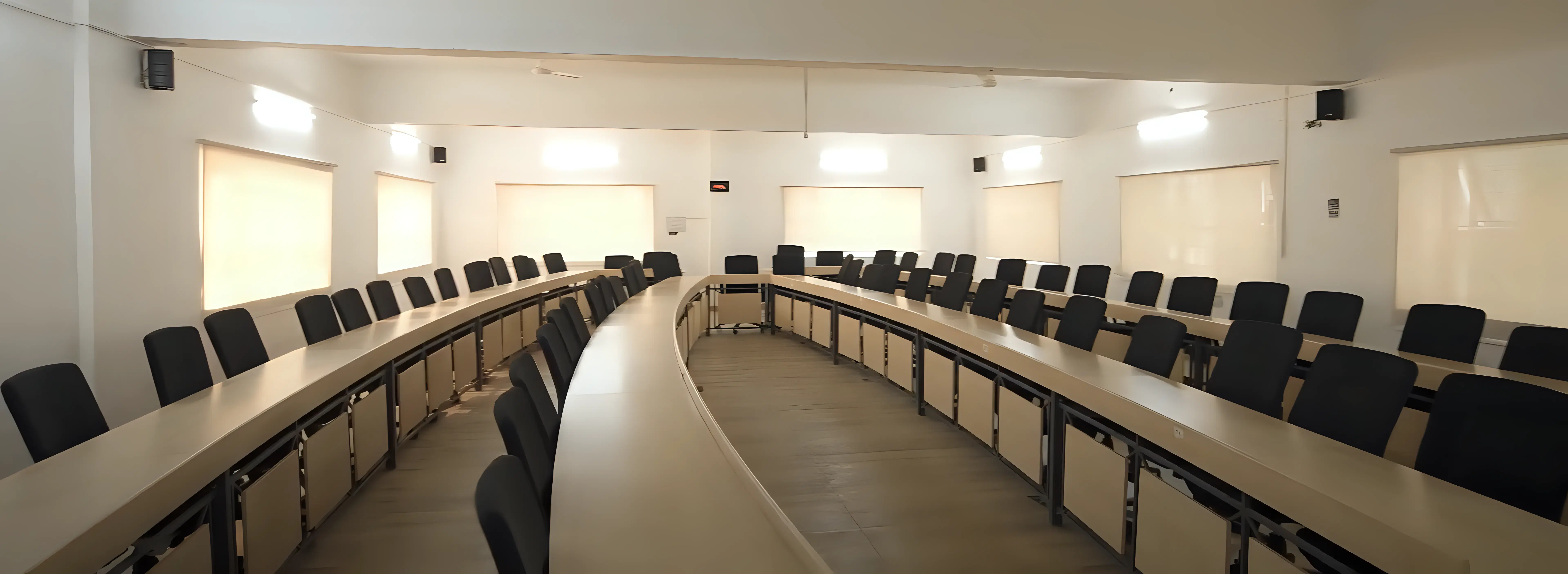 Vishwa Vishwani Institute of Systems and Management Hyderabad labs photo 2